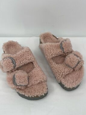 BIRKENSTOCK Papillio WOMENS SIZE 38 -L 7  Plush Double-Buckle Sandals - Blush